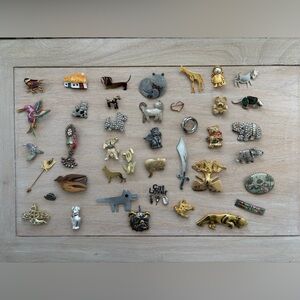 Vintage brooch lot of 35+ animals, houses, novelty